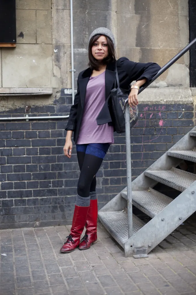 Uniqlo: Uniqlooks — commercial, fashion and portrait photograph in London, UK, frame 28 of 49.